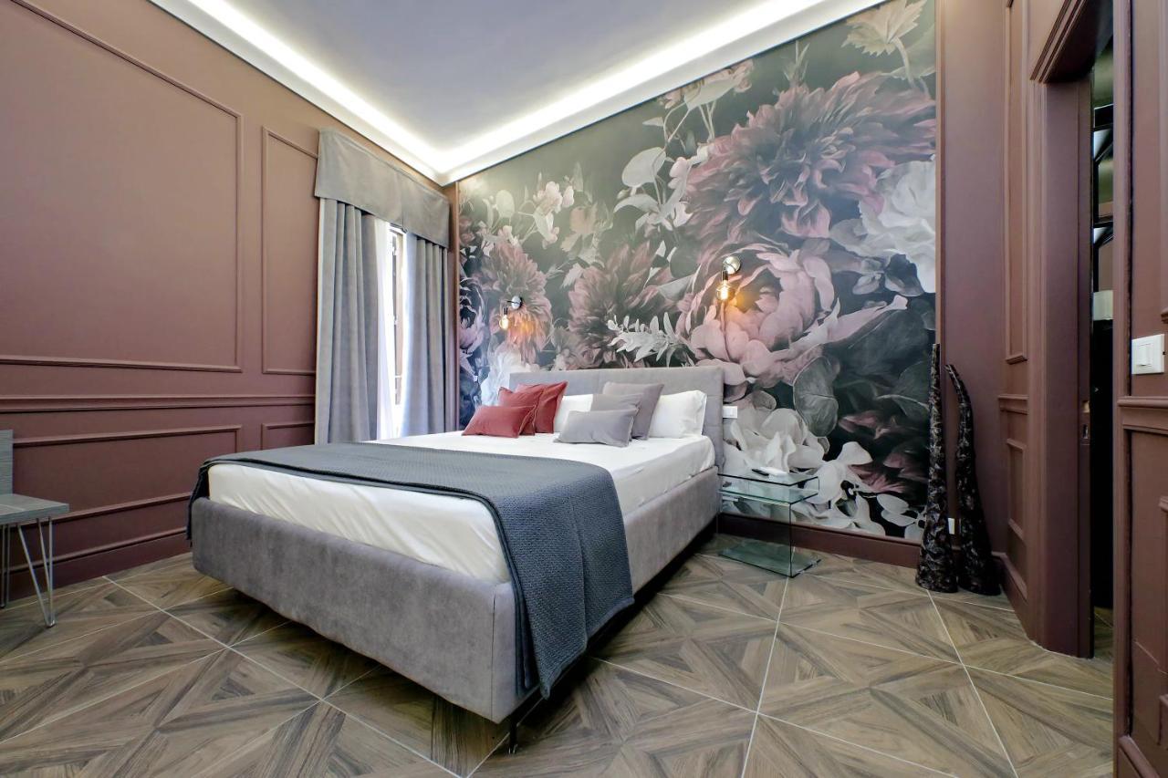 Ych-Butterfly Flat Close Trevi Fountain โรม ภายนอก รูปภาพ