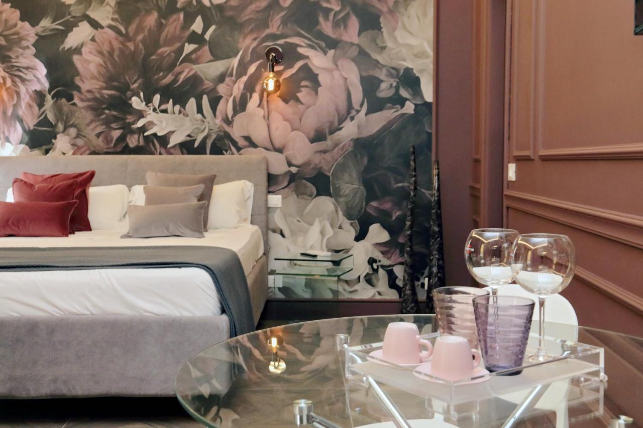 Ych-Butterfly Flat Close Trevi Fountain โรม ภายนอก รูปภาพ
